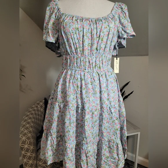 Liberty Love Babydoll style Eyelet Lace Floral tiered off shoulder Dress Medium - Picture 1 of 5